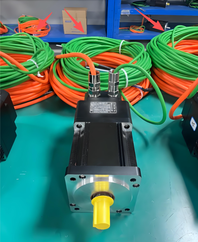 Shielded High Flexible 4 Core Servo Motor Power Cable for CNC Router — 18AWG Copper, PVC/PUR Jacket