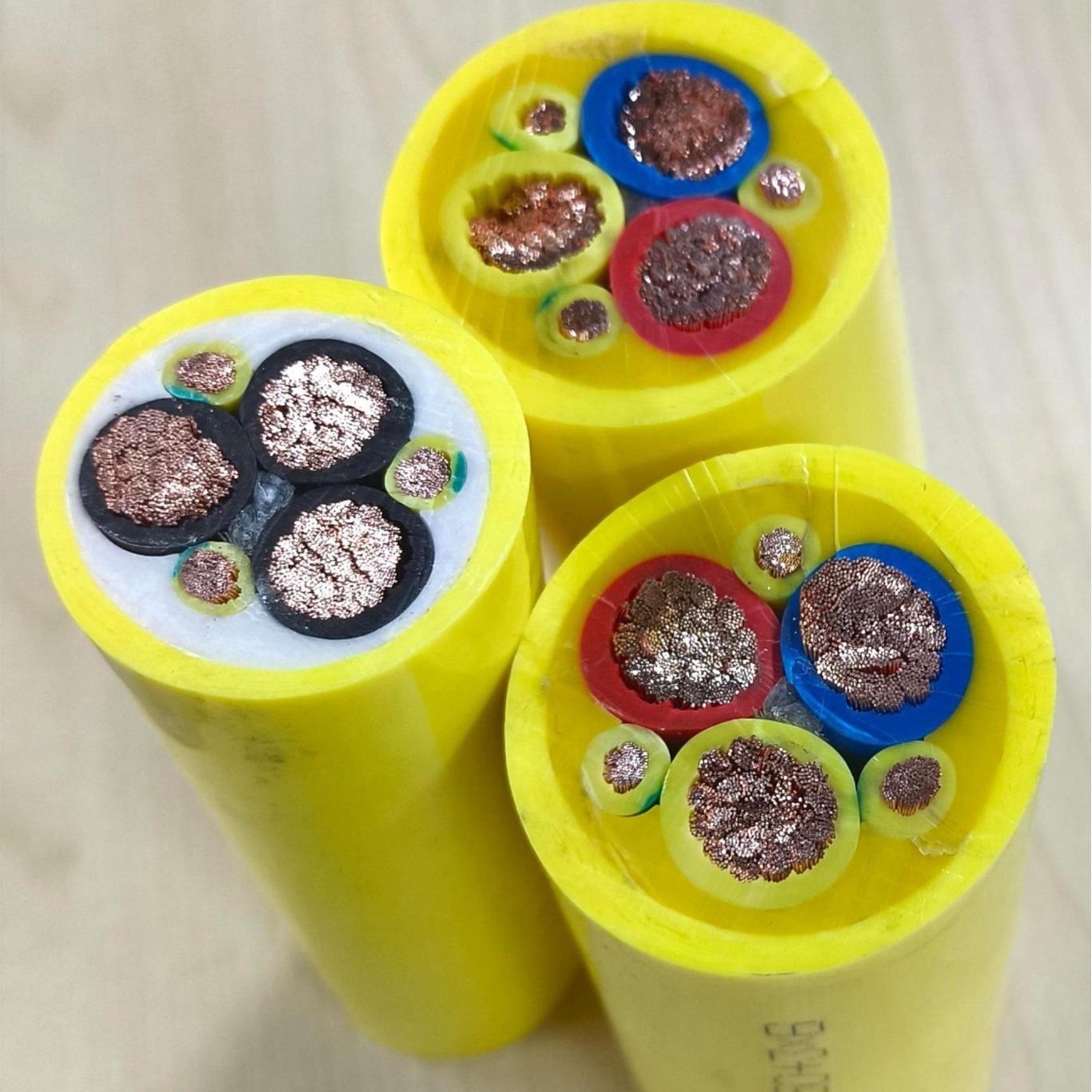 Shanghai Deru Manufacturer | Dedicated Reel Cable for Grab Buckets